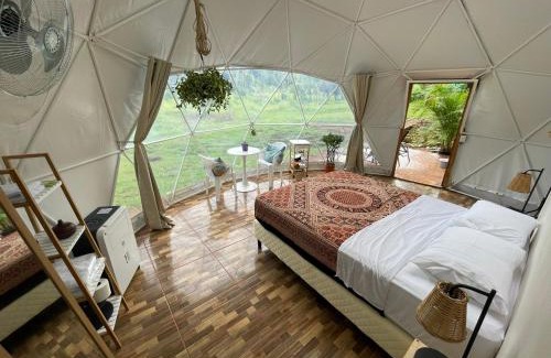 Canton Quepos Apartment | Pet-Friendly La Comarca River Glamping Dome with Ocean Views
