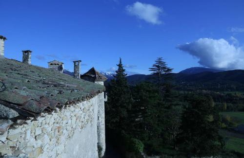 Le Poet-Laval Apartment | Panoramic Views at La Commanderie with Pool Access