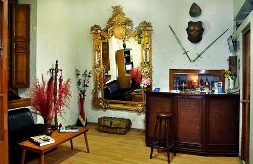 Historical Center House | Discover Family-Friendly Stays at La Compañía de Jerusalen