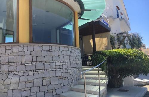 Sperlonga Hotel | Discover La Conchiglia: Family-Friendly Hotel with Top Ratings