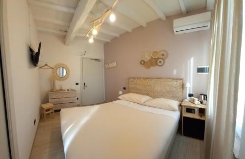 Buon Pastore-Sant'Agnese-San Damaso House | Welcoming La Corte Country Rooms: 4-Star Pet-Friendly Retreat
