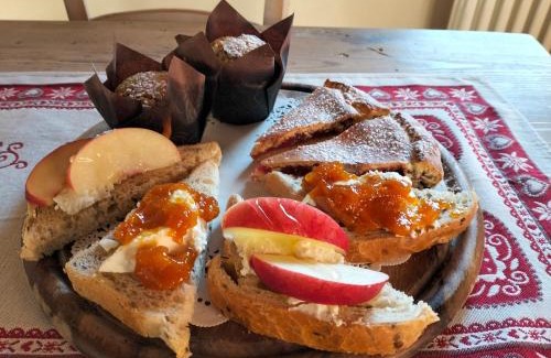 Frassinoro Bed & Breakfast | Guest Rated 10/10: La Corte dei Cerri, Il Tornio Awaits