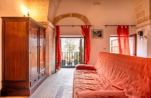 Maruggio House | Premium Stay at La Corte Dei Templari Sidney - 10/10 Rating