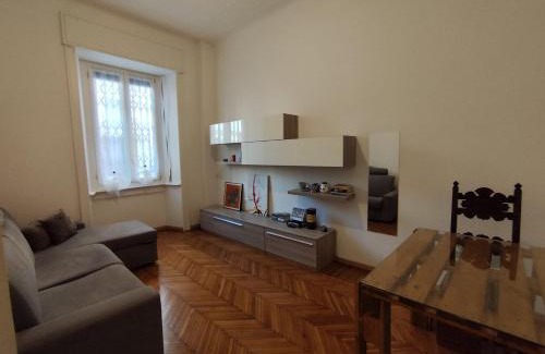 Calvairate Apartment | La corte del biliardino