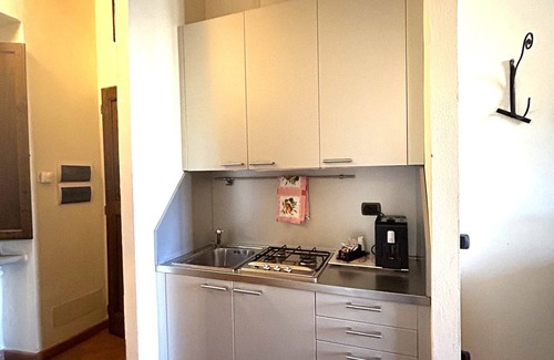 Quartiere di Porta Crucifera House | Elegant LA CORTE DEL RE SUITE with Spa & Breakfast in Arezzo