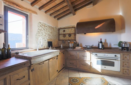 Narni Villa | Cozy La Corte di Narnia - Private Villa with Ocean View