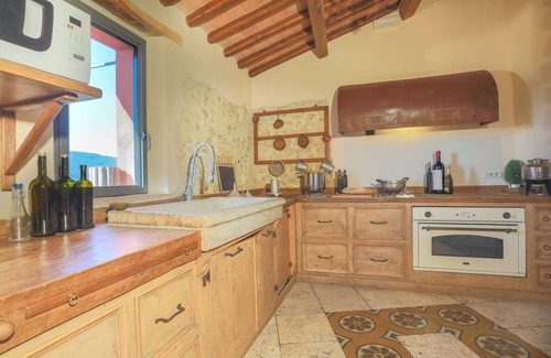 Narni Villa | Cozy La Corte di Narnia - Private Villa with Ocean View