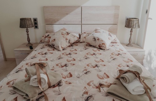 Barbadillo del Mercado Bed & Breakfast | Relax at La Costana de Barbadillo with Pool & Restaurant
