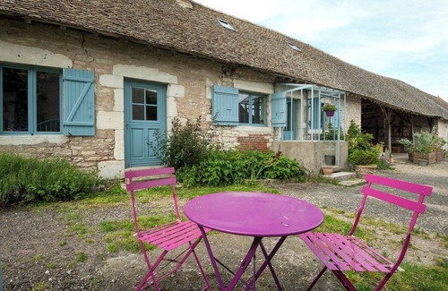 Lux House | La Cour Basse - Pet Friendly Gîte with Family Amenities