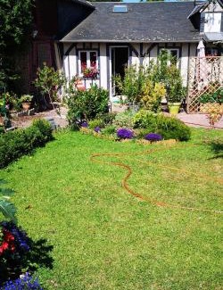 Cormeilles House | Oceanfront Escape at La Cour Du Puits - Rated 9.1