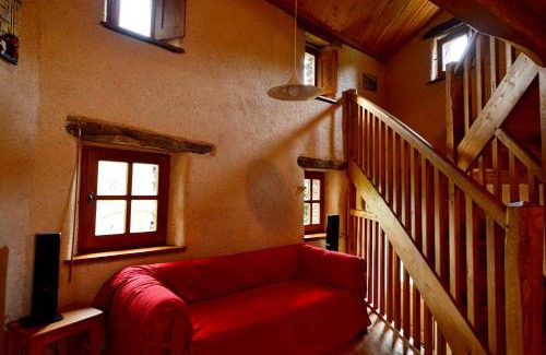 Saint-Frezal-de-Ventalon House | Discover Family-Friendly Comfort at La Coutinelle Hotel