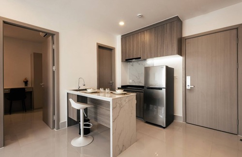 Tuol Kouk Apartment | Unwind at La Cozii TK: 4-Star Hotel with Pool & Spa