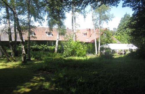 Chateauneuf-la-Foret Bed & Breakfast | Discover La Croix du Reh: Oceanfront Bliss Awaits