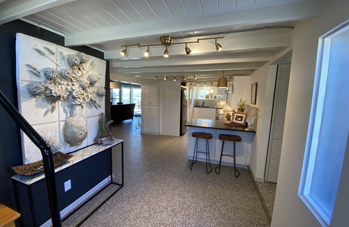 Burnet House | Unforgettable Stay at La Cueva - Lake Buchanan Retreat