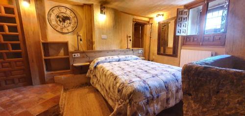 Old Town Apartment | Guest Favorite: La Cueva de Casa Botes with Hot Tub Access