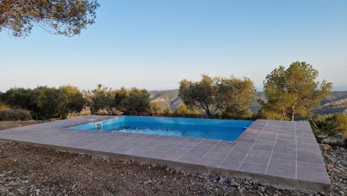 Cabanes House | Scenic La Cueva de Miravet Villa with Ocean Views & Amenities