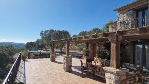 Cabanes House | Scenic La Cueva de Miravet Villa with Ocean Views & Amenities