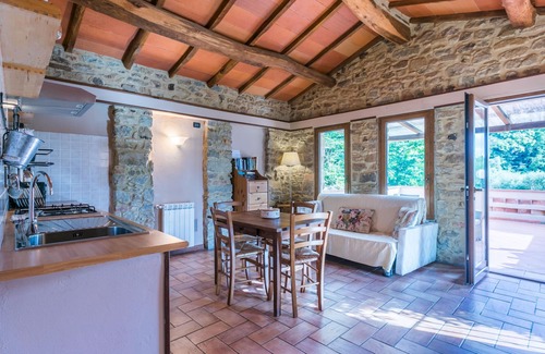 Pescia Apartment | La Cupola: Papavero by Interhome