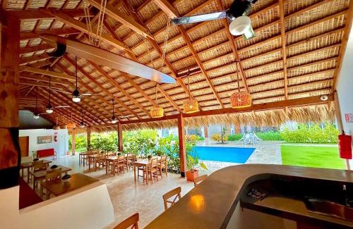 Cabarete Hotel | La Curadiña - Encuentro Surf Resort