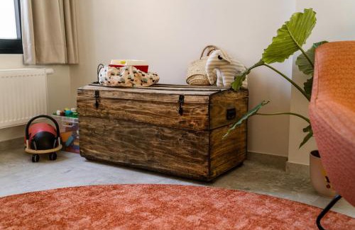 Damme House | Discover La Damme: A Family-Friendly 4-Star Escape