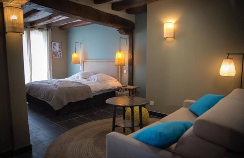 Cheverny Bed & Breakfast | Indulge at La Demalerie: Spa, Hot Tub & Family-Friendly
