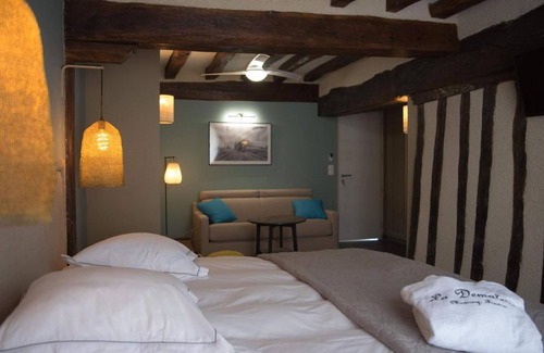 Cheverny Bed & Breakfast | Indulge at La Demalerie: Spa, Hot Tub & Family-Friendly
