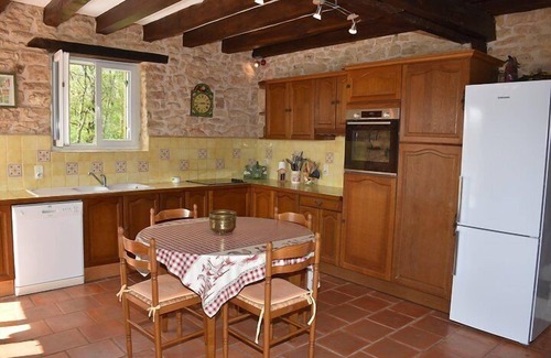 Saint-Chamassy House | Relax at La Demeure Fleurie: Pool, Spa & Family Friendly
