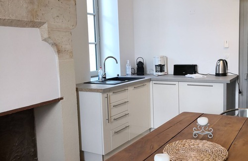 Boulleret House | Relax at La Demi-lune with Jacuzzi & Park Access