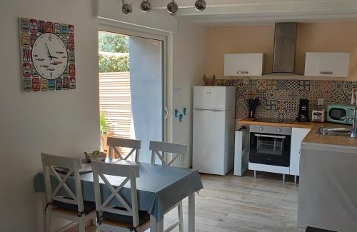 Plobannalec-Lesconil House | Seaside Retreat at La Demoiselle du Finistère: Rated 9/10