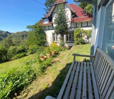La Petite-Pierre Bed & Breakfast | Oceanfront Bliss at La Dependance de la Villa des Oiseaux
