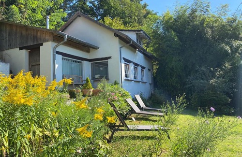 La Petite-Pierre Bed & Breakfast | Oceanfront Bliss at La Dependance de la Villa des Oiseaux