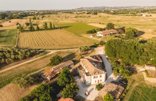 San Giovanni In Marignano Bed & Breakfast | Pet-Friendly Retreat at La Dimora del Mugnaio - 10/10 Rating