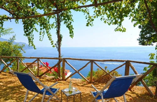 Pogerola Villa | Experience La Dimora Artistica: Oceanfront Villa in Amalfi