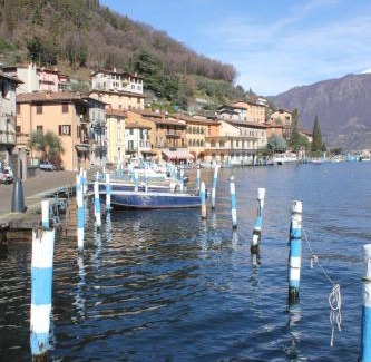 Peschiera Maraglio Apartment | Family-Friendly Retreat at La Dimora dei Pescatori