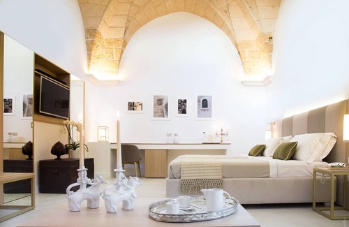 Miggiano Hotel | Indulge at La Dimora delle Fate with Spa & Pool Amenities