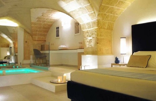 Miggiano Hotel | Indulge at La Dimora delle Fate with Spa & Pool Amenities