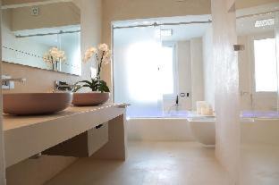 Miggiano Bed & Breakfast | Experience La Dimora delle Fate: Premier SPA & Pool Amenities