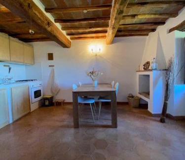 Montoro Apartment | Family-Friendly Retreat at La Dimora di Cleo