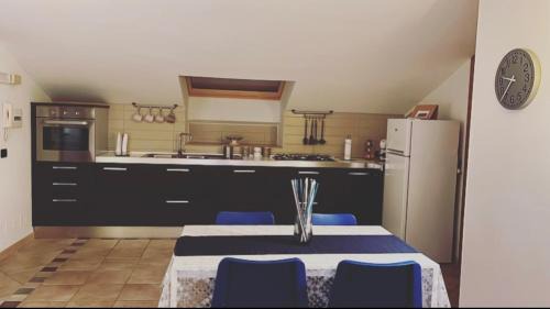 Mercogliano Apartment | Top-Rated La dimora di Mara: Family-Friendly & Accessible