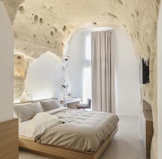 Sasso Barisano House | Relax at La Dimora Di Metello: Spa & Breakfast Included