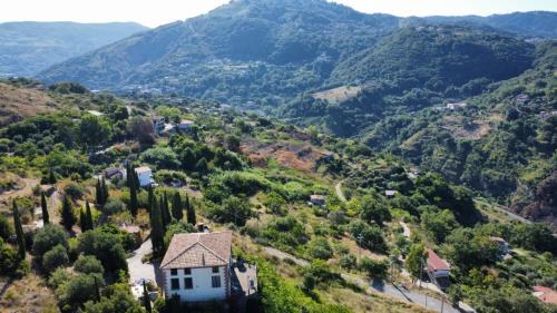 Cetraro House | Pet-Friendly Getaway at La dimora di Titiro, Rated 9.3/10