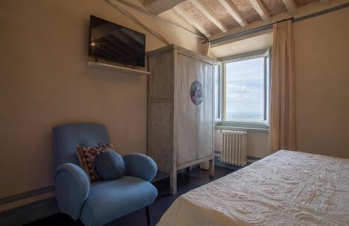 Giugnano Bed & Breakfast | Discover La Dispensa - Bio Agriturismo with Family-Friendly Amenities