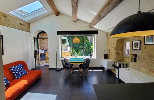 Blauzac House | Experience La Dolce Vita à Blauzac: Perfect for Families
