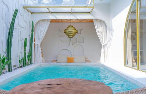 Pogung Lor Villa | La Dorada by Bohemian Jogja Villas