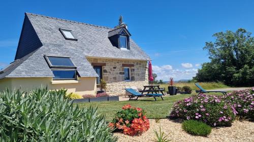 Crozon House | Oceanfront Retreat at La Douce Escapade - Crozon