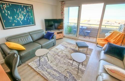 Le Touquet-Paris-Plage Apartment | Discover Oceanfront Bliss at La Douce Vie - Guest Rated 9.6