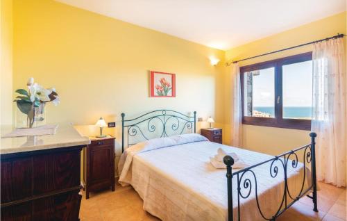 Torre dei Corsari House | Pet-Friendly Retreat at La Duna E Il Blu - 8/10 Rating