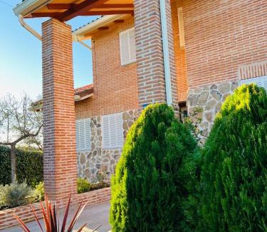 El Casar House | Peaceful La Encina with Ocean Views and Pool Access