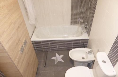 Lerma Apartment | La Encina: Top-Rated Stay with Family and Pet-Friendly Perks