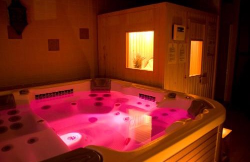 Braojos Apartment | Pet-Friendly Retreat at La Erilla with Spa & Hot Tub